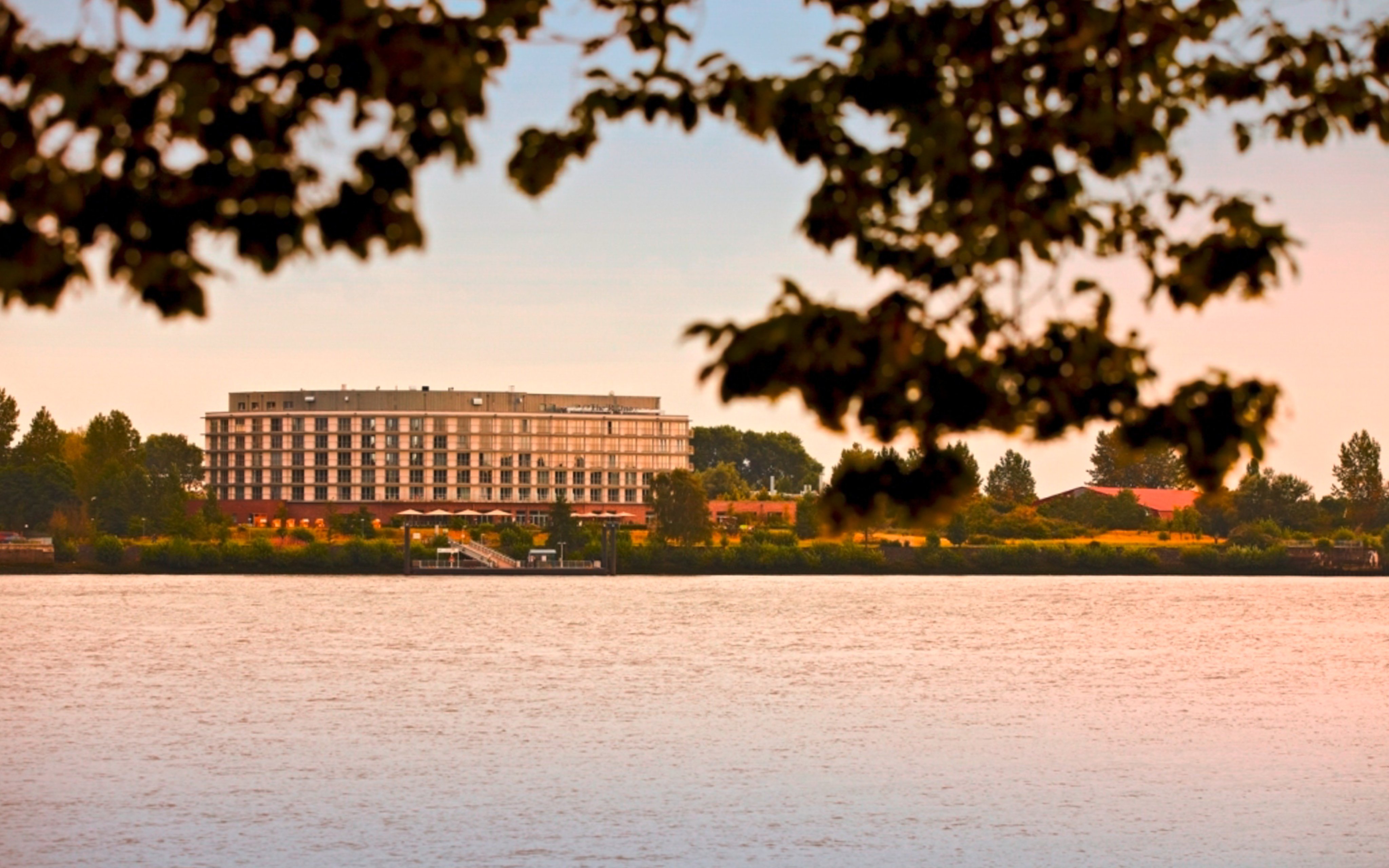 Nemecko: 4* elaya hotel hamburg finkenwerder (predtým The Rilano Hotel Hamburg) s raňajkami a fitness centrom