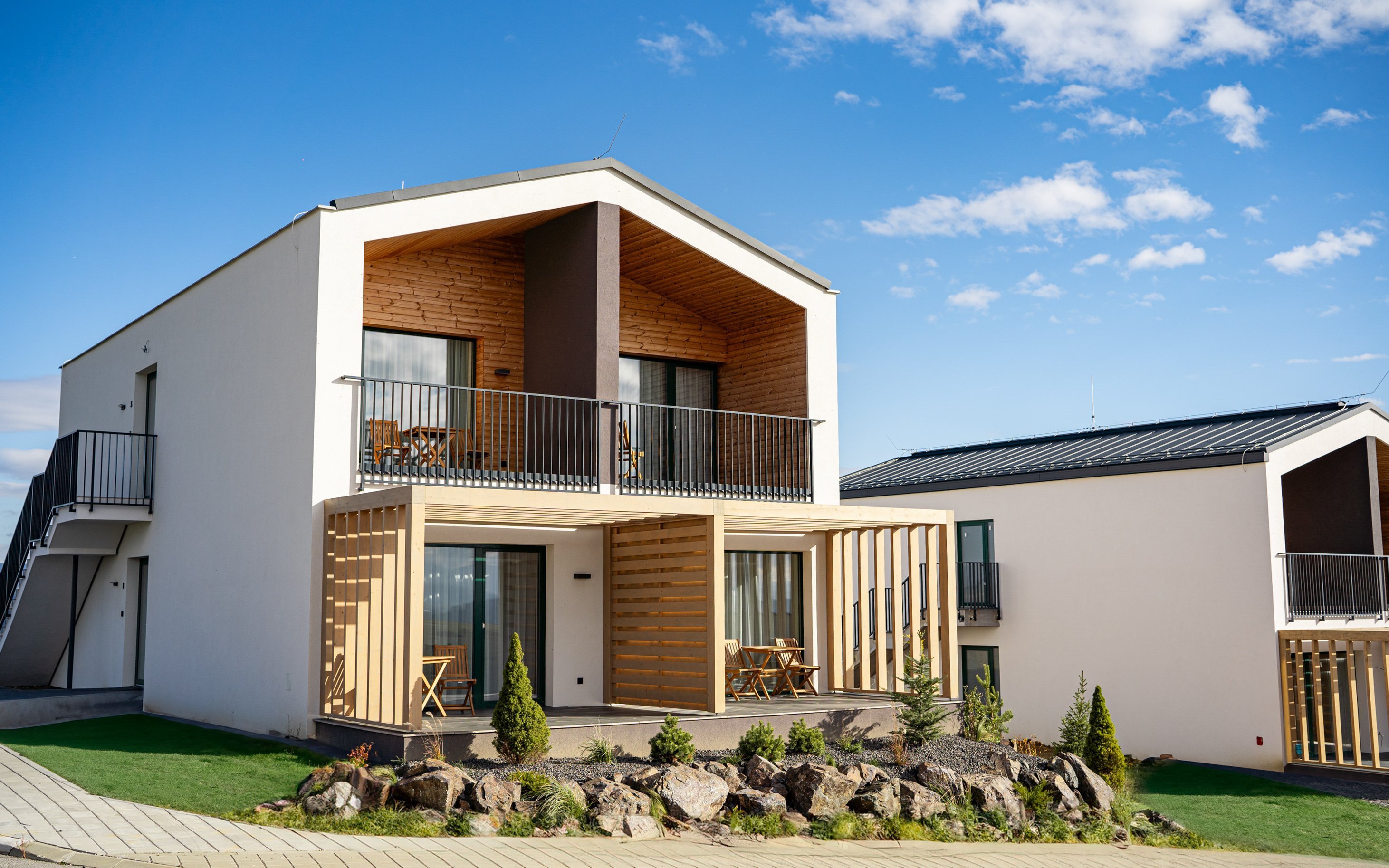 Vysoké Tatry: Pobyt v apartmáne v Royal Village s raňajkami a vstupom do wellness + Prosecco, golf a zľava