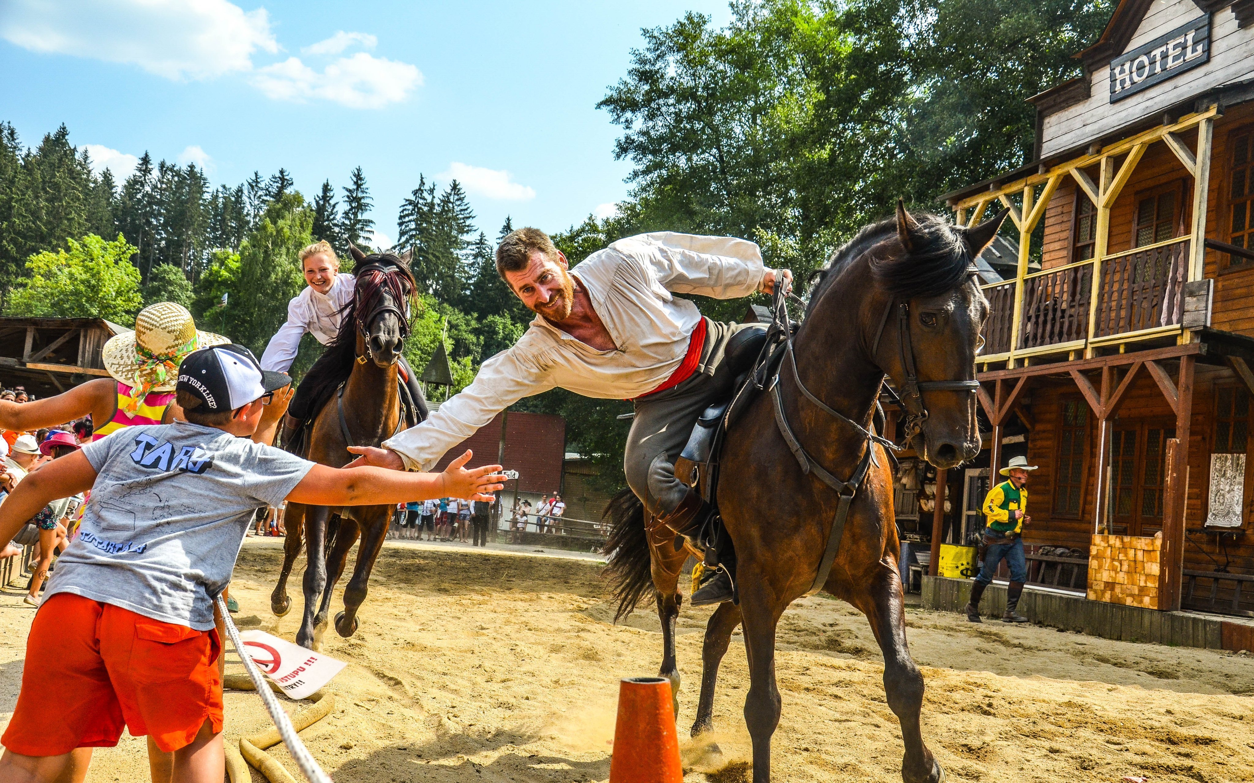 Vysočina: Pobyt v Rezorte Šikland s raňajkami a neobmedzeným vstupom do Westernového mestečka + animácie