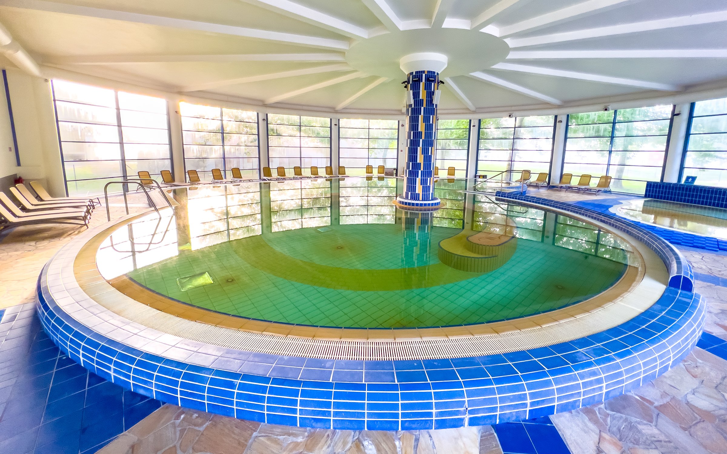 Slovinsko: Thermal Resort Lendava ***+ s polpenziou a termálnymi kúpeľmi s unikátnou parafínovou vodou, bazény