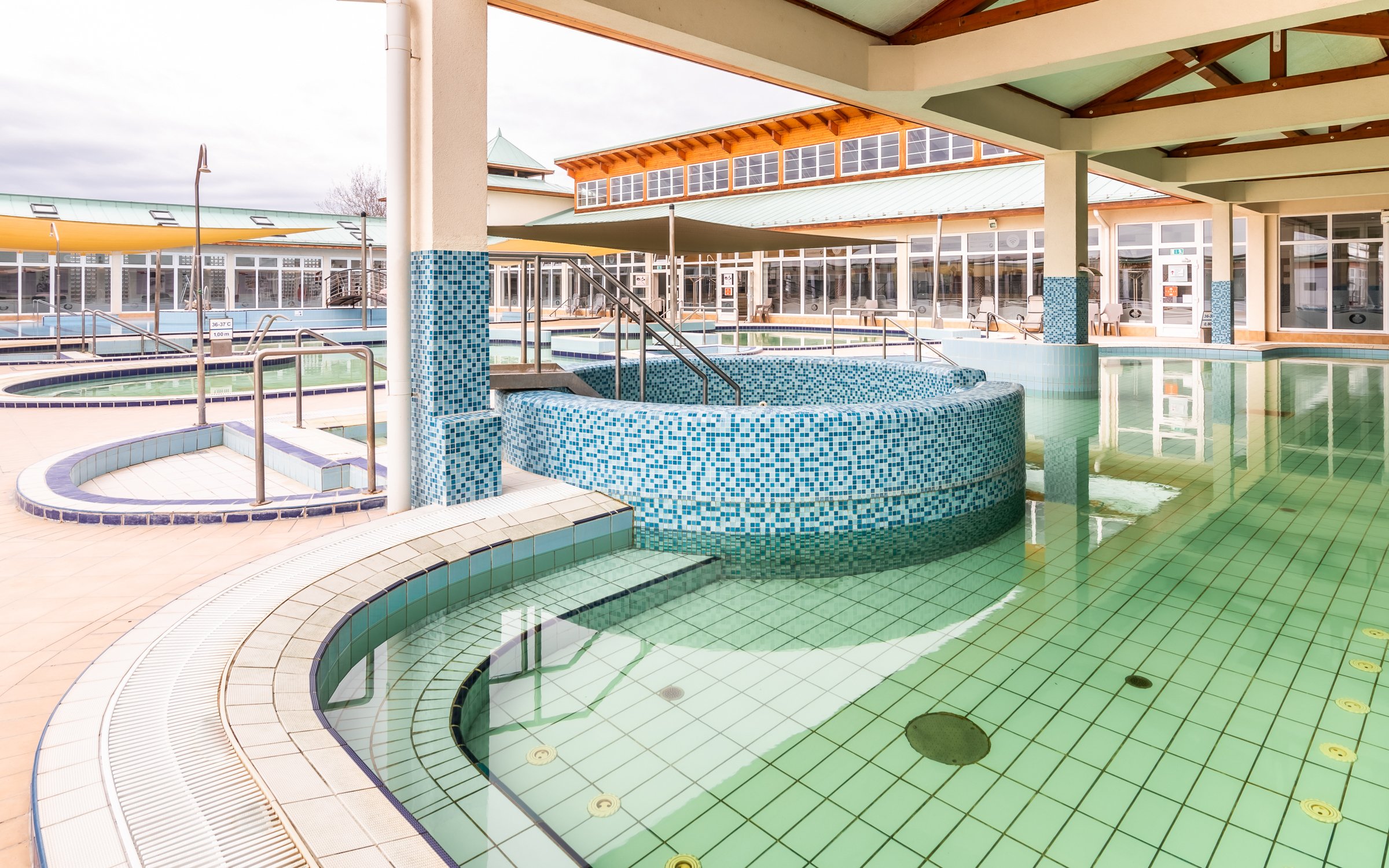 Mosonmagyaróvár: 4* Aquasol Resort s polpenziou a neobmedzeným vstupom do priamo prepojených termálov + bazén