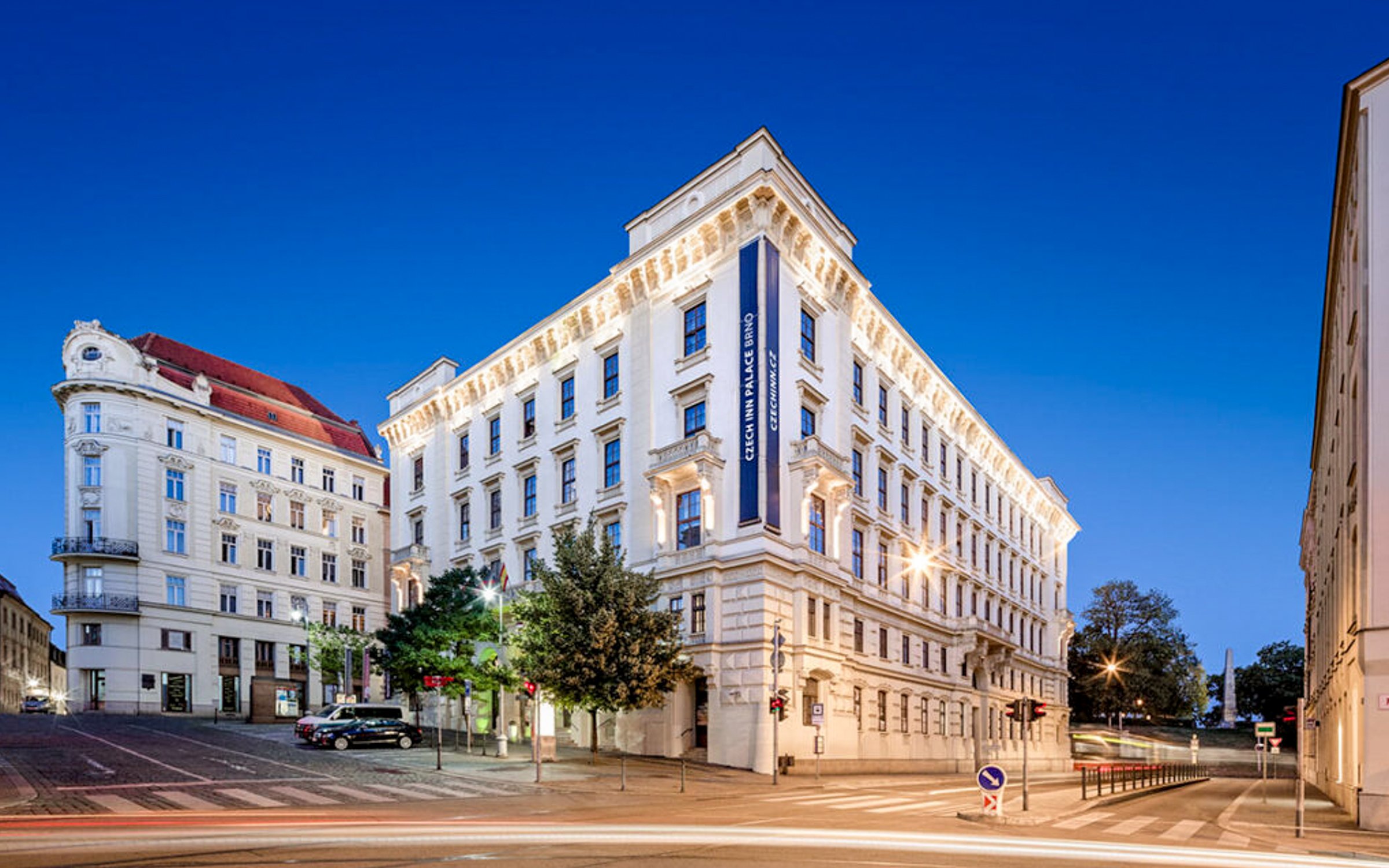 Brno luxusne priamo v centre: 5* Hotel Grand Palace Brno s raňajkami, vstupom do sauny a masážou + fitness