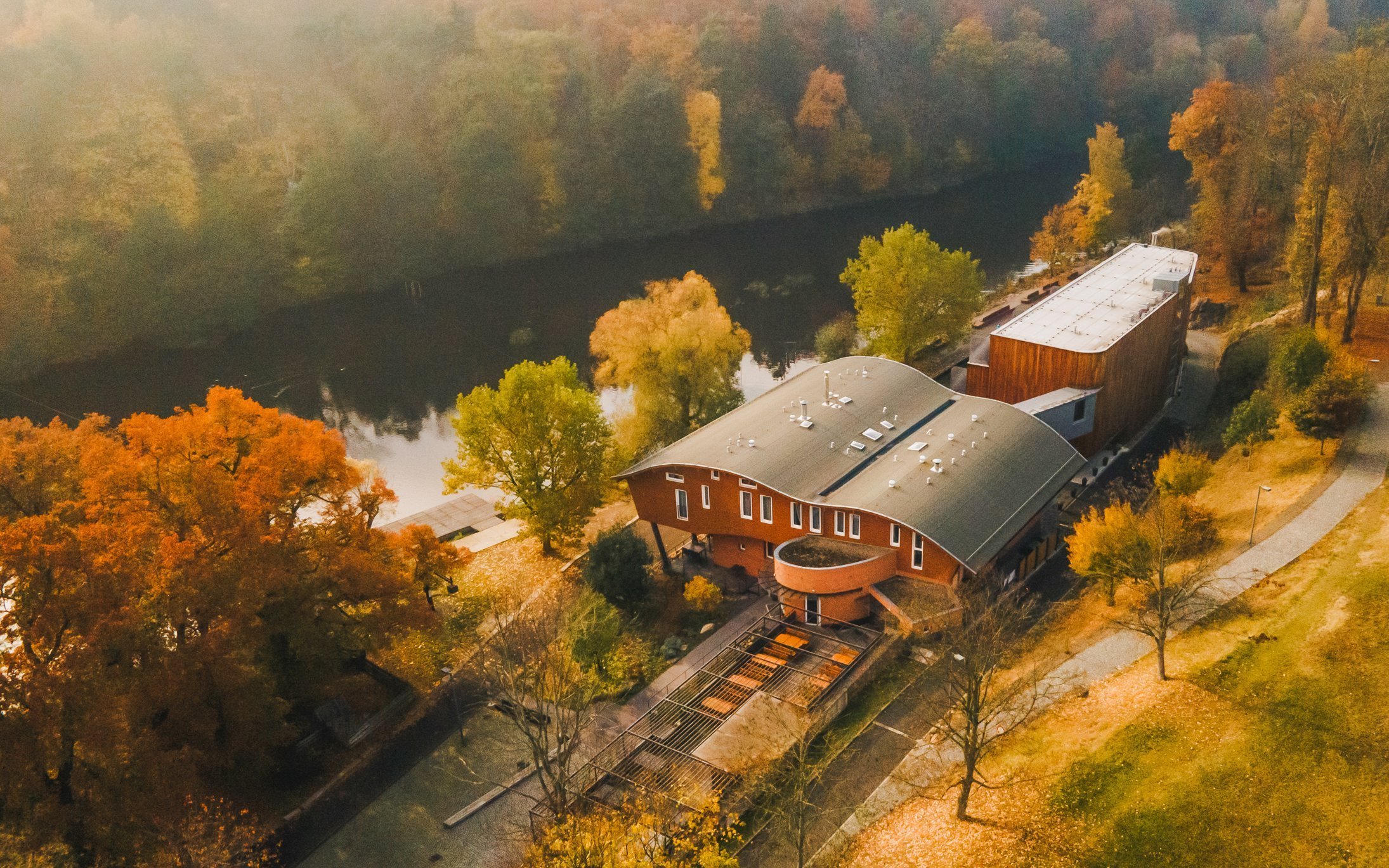 Historická Kadaň blízko hradu i kláštora: Hotel Split **** priamo na brehu rieky Ohře s polpenziou a wellness