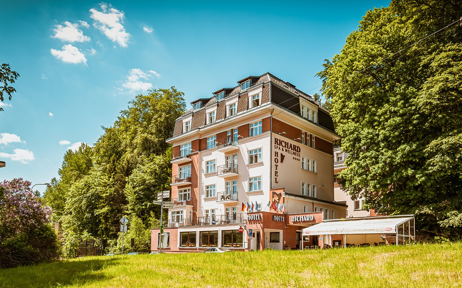 Mariánské Lázně: Hotel Richard **** s bazénom neobmedzene, až 6 procedúrami, pitnou kúrou a polpenziou<br/>Hotel Richard ****, Ruská 487/28, Mariánské Lázně 353 01, recepce@hotelrichard.com