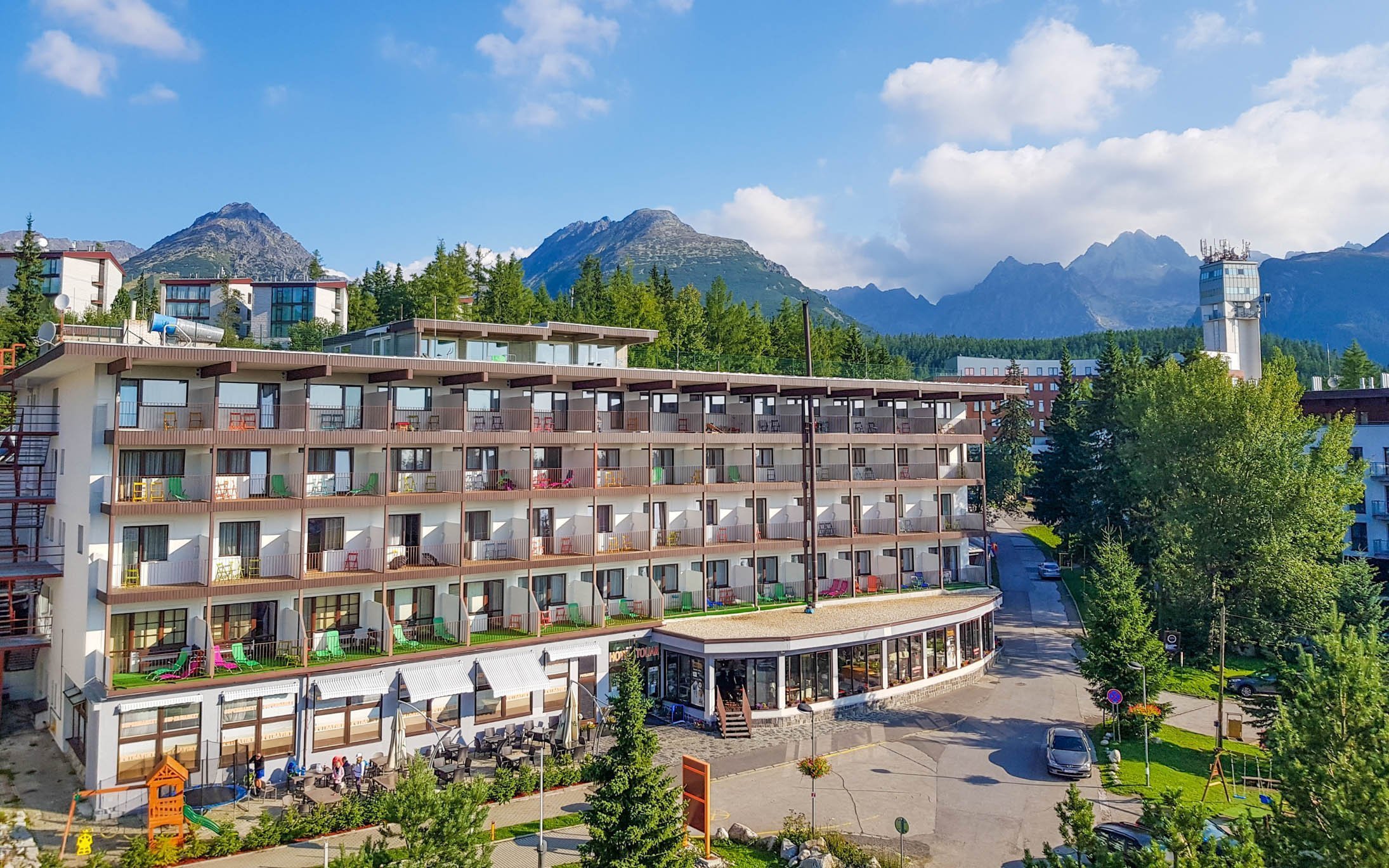 Pobyt pri Štrbskom plese: Hotel Toliar *** s polpenziou a bohatým wellness s bazénom + dieťa zadarmo<br/>Hotel Toliar ***, Poštová 4021/8, Štrba - Štrbské Pleso 059 41, kanc@tatry-toliar.sk