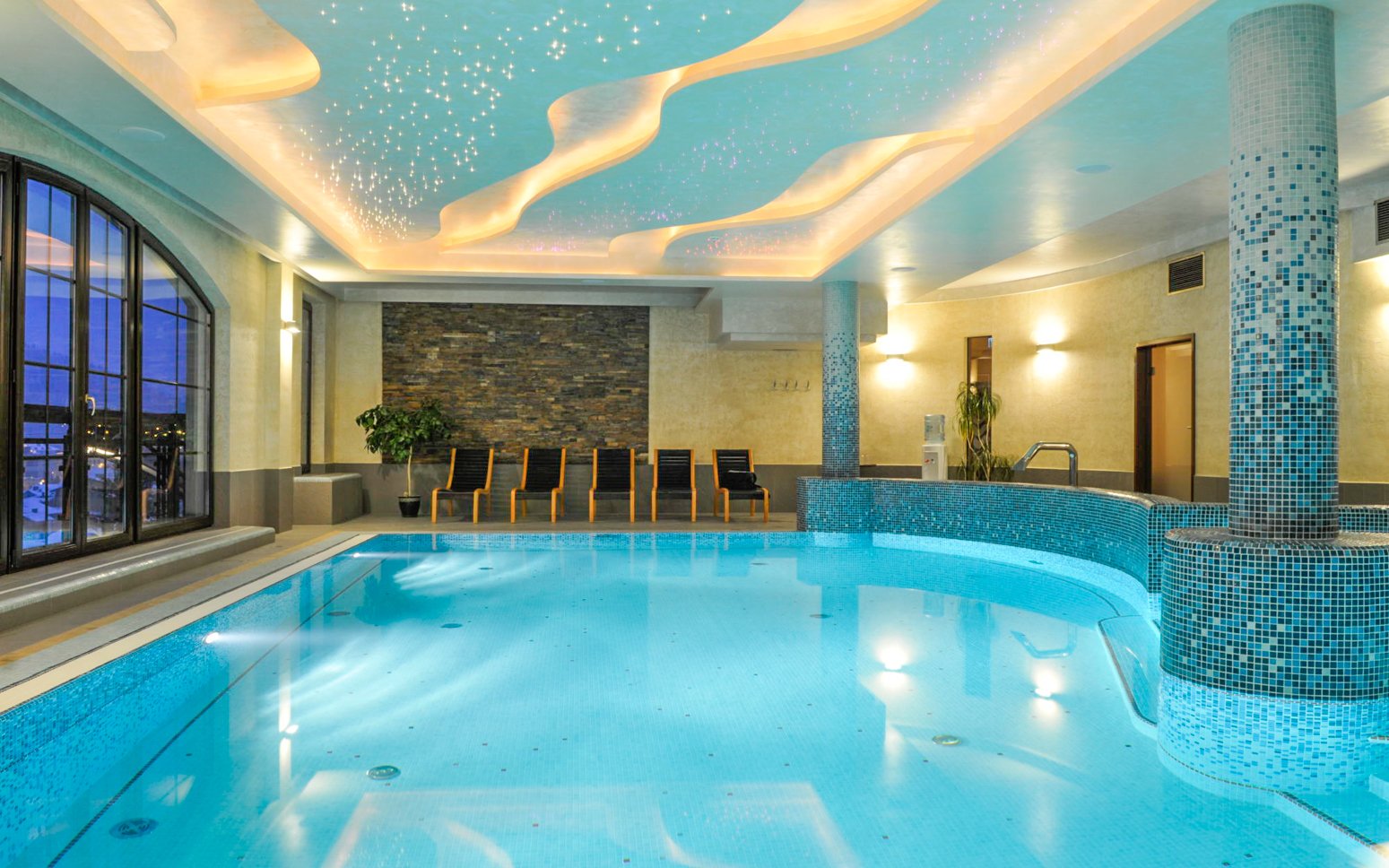 Poľské Beskydy: Relax v Hoteli Elbrus Spa & Wellness *** s polpenziou, bazénom, 3 druhmi sáun a aroma masážou<br/>Hotel Elbrus Spa & Wellness ***, Słoneczna 8, Szczyrk 43-370, recepcja@hotel-elbrus.pl