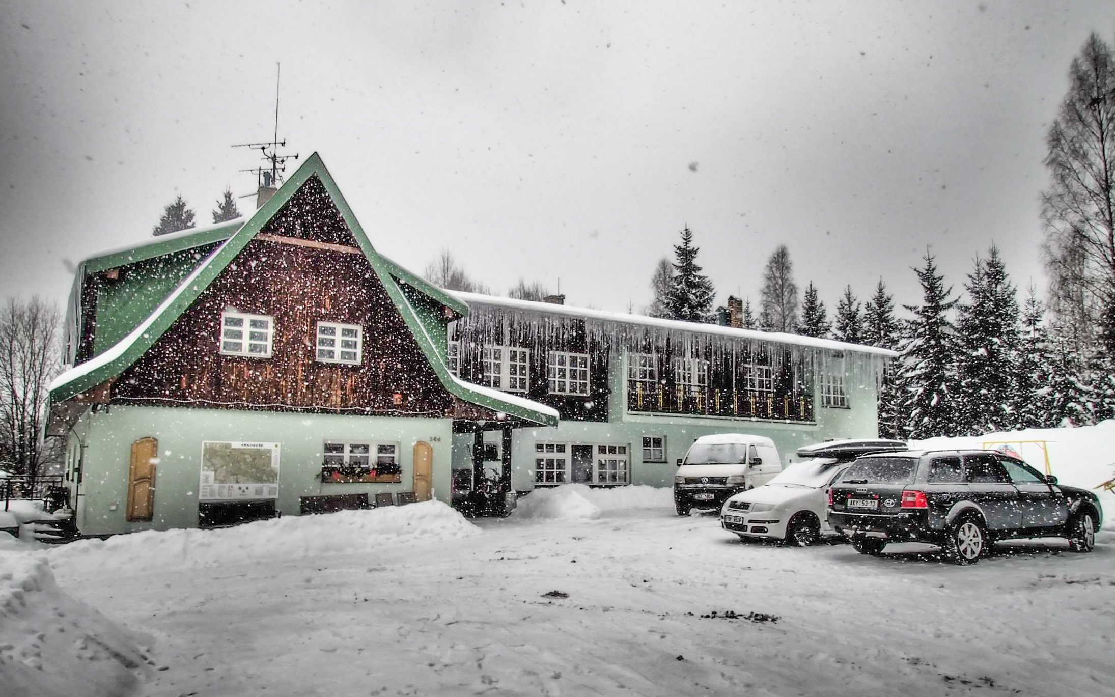 Krkonoše pri Mumlavskom vodopáde v Hoteli U Supa *** s polpenziou, detským kútikom a ihriskom + zľava na masáž