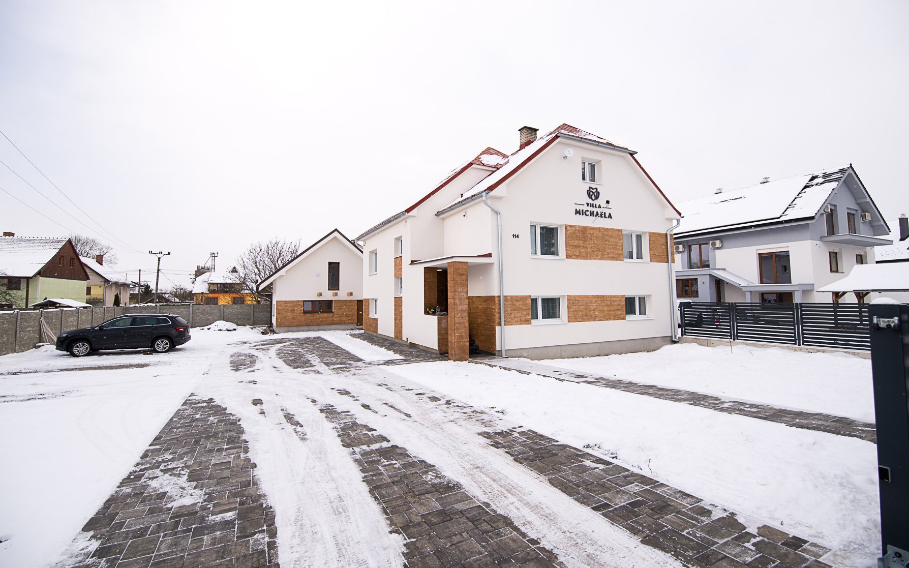 Liptov: Bešeňová len 950 m od aquaparku a kúpeľov v štúdiu alebo apartmáne s kuchynkou vo Ville Michaela
