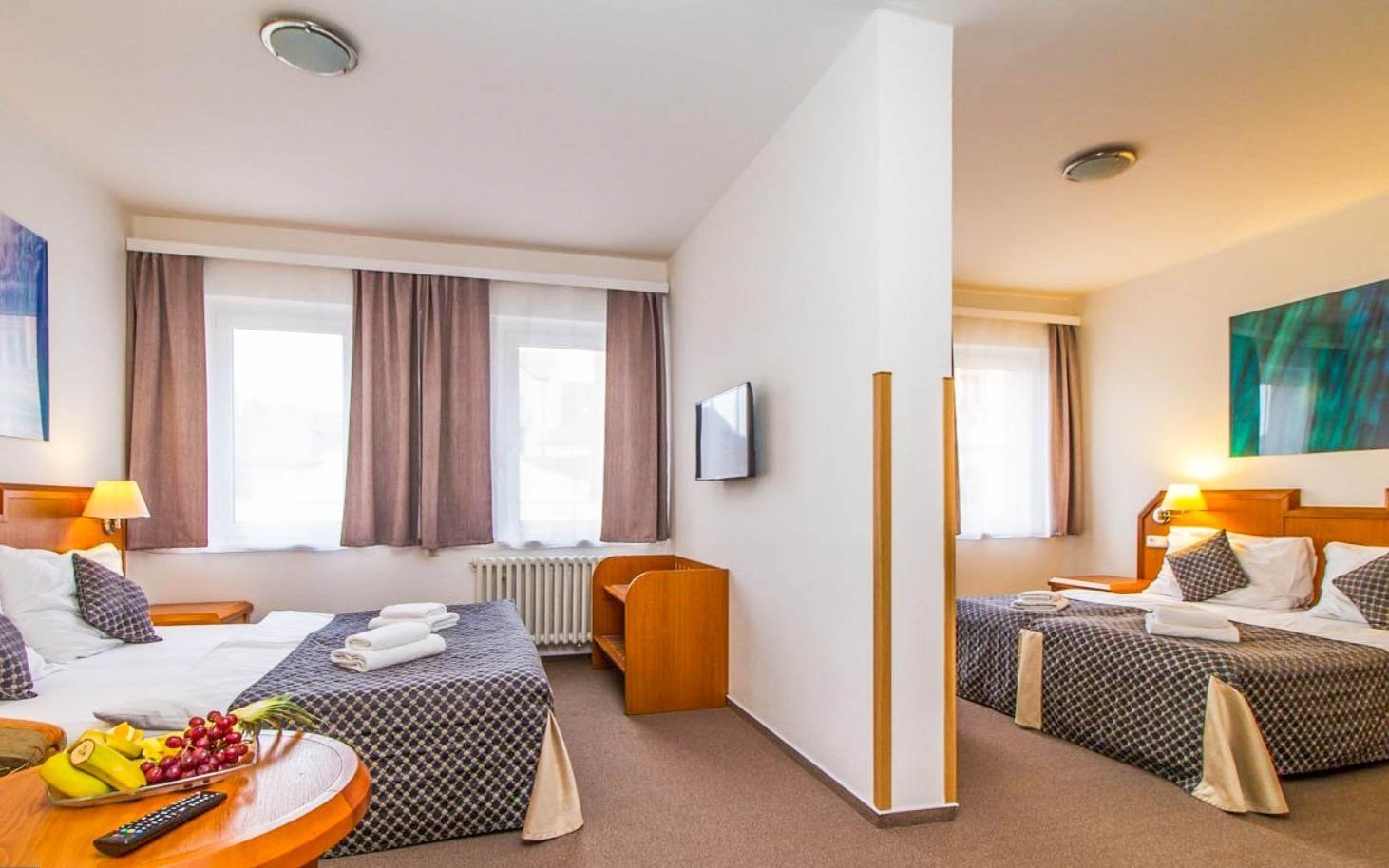 Kutná Hora: Hotel Mědínek *** s raňajkami, wellness, masážou či vstupom do chrámu sv. Barbory + welcome drink