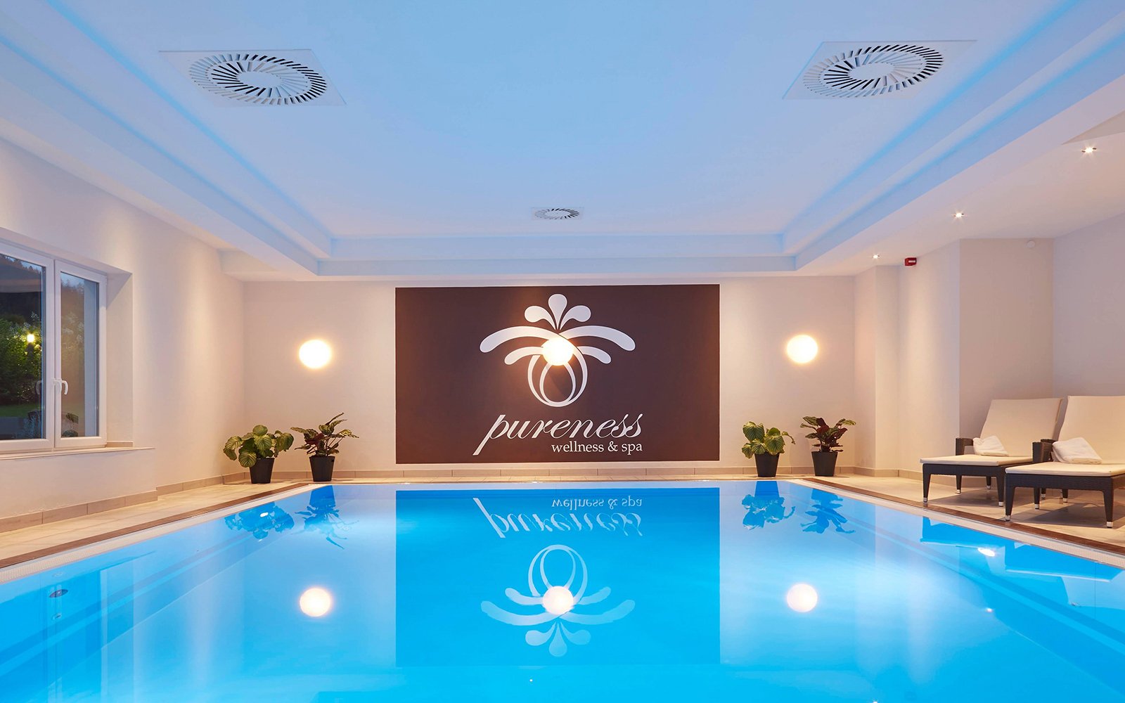 Tirolsko v Elaya Hotel Steinplatte **** s polpenziou a neobmedzeným wellness (2 000 m²) + bazény a sauny