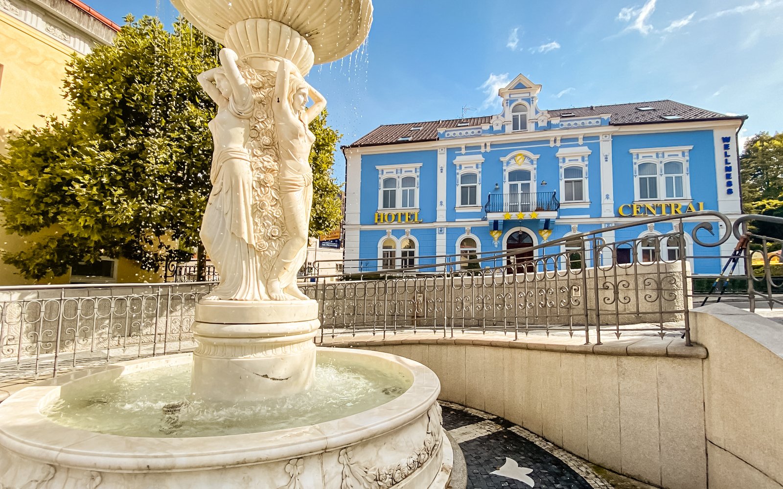 Jizerské hory - Lázně Libverda: 3* Hotel Central s raňajkami/polpenziou a privátnym wellness (vírivka a sauna)<br/>Hotel Central ***, Lázně Libverda 143, Lázně Libverda, 463 62, rezervace@pensionyhejnice.com