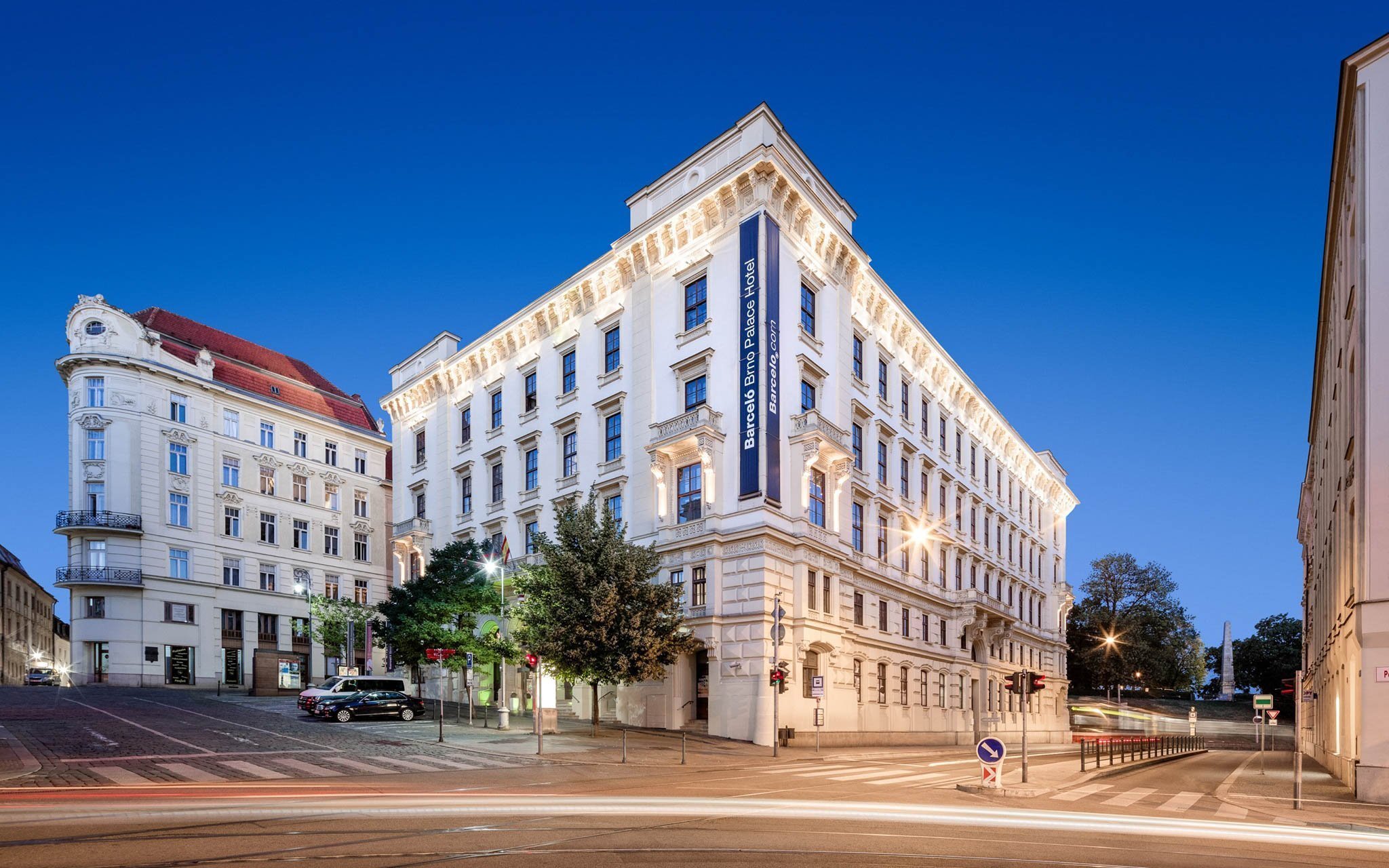Pobyt priamo v centre Brna: Luxusný Hotel Barceló Palace ***** s raňajkami a fitness centrom