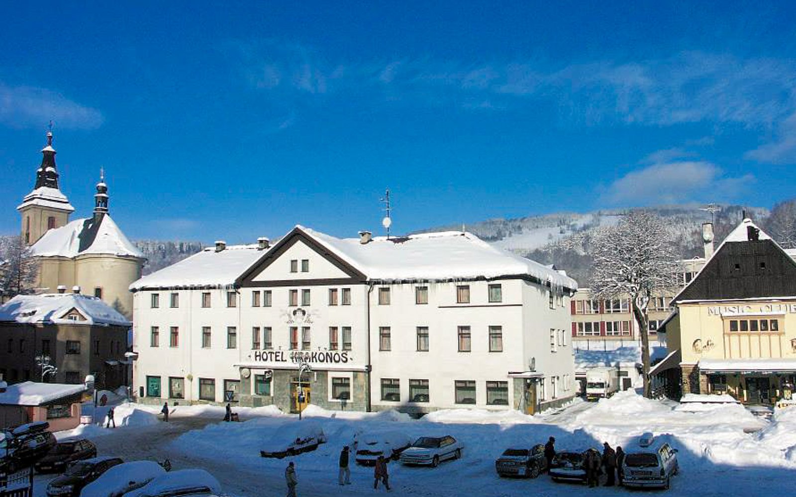 NP Krkonoše: Rokytnice nad Jizerou v Hoteli Krakonoš *** s raňajkami formou bufetu a vstupom do sauny