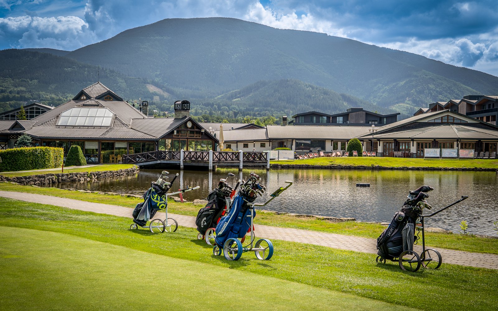 Beskydy neďaleko chodníka v oblakoch: Golfový rezort Prosper Golf Čeladná *** s raňajkami <br/>Prosper Golf Resort Čeladná ***, Čeladná 741, Čeladná 73912, info@prosper-golf.cz