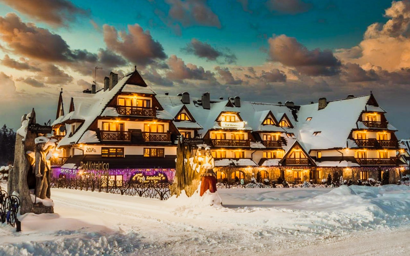 Poľské Tatry 400 m od zjazdovky: Penzión Pod Kotelnica *** s polpenziou, vstupom do termálov + wellness