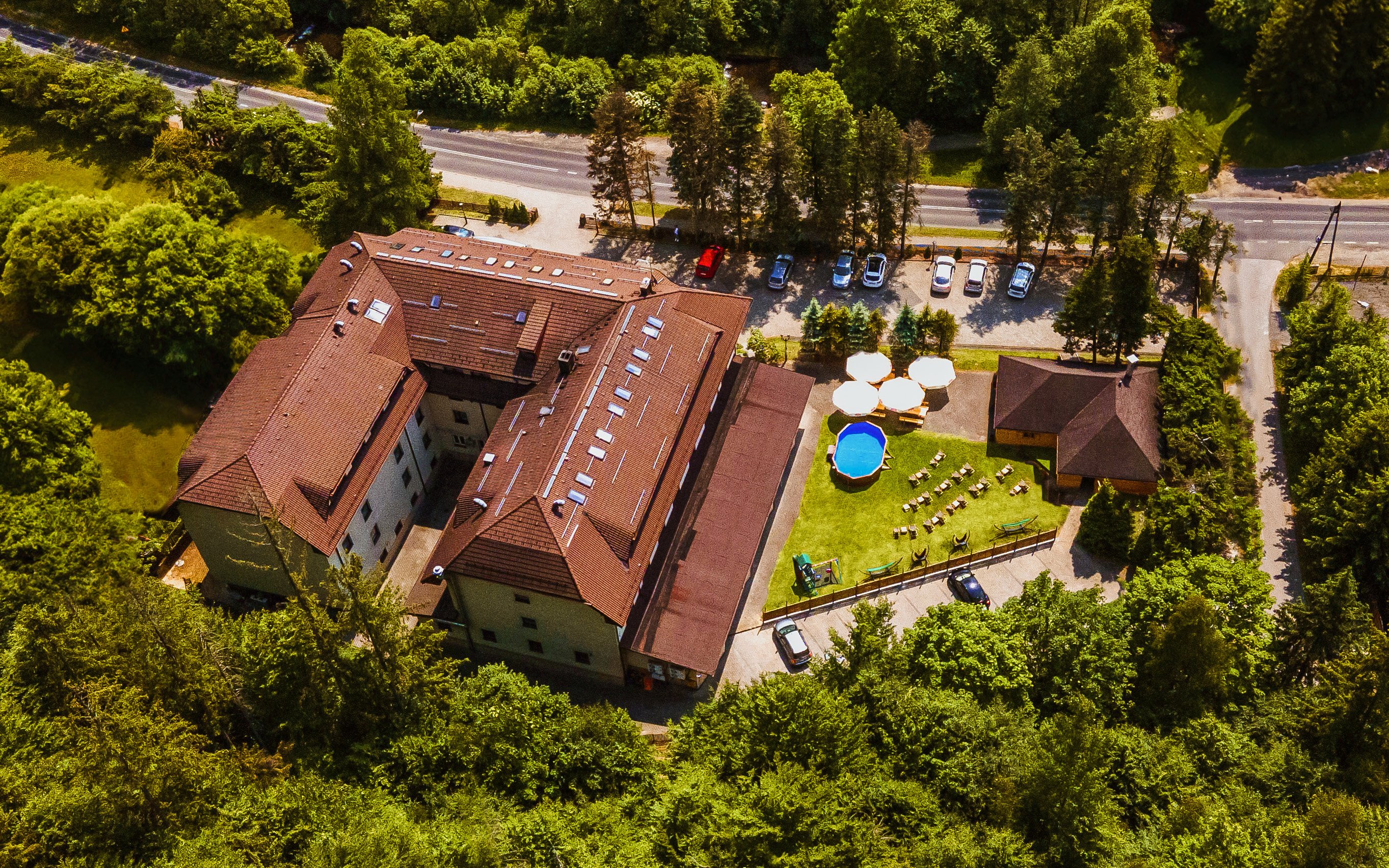 Poľské Beskydy pri slovenských hraniciach v Hoteli Vestina *** s raňajkami alebo polpenziou a wellness centrum