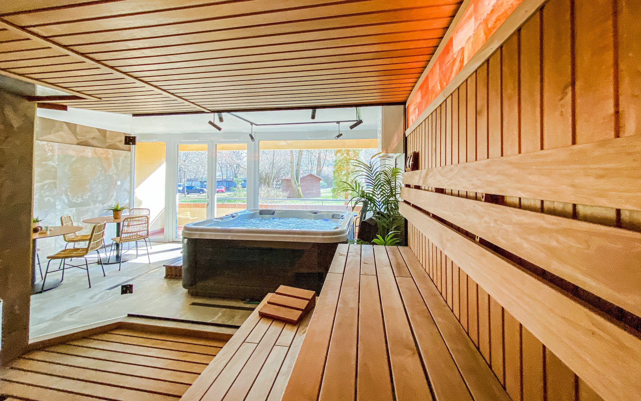 Maďarsko pri atrakciách: Nyíregyháza v 3* Park Hoteli Sóstó s raňajkami a wellness + vstup do aquaparku či zoo
