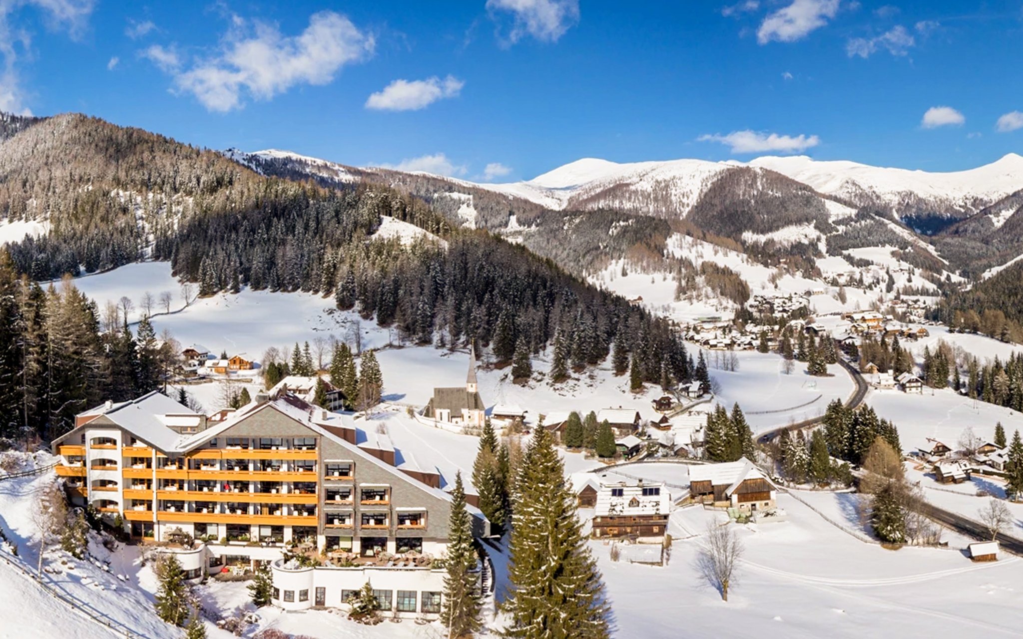 Korutánsko pri zjazdovkách: Kúpele Bad Kleinkirchheim v Hoteli St. Oswald **** s plnou penziou a wellness