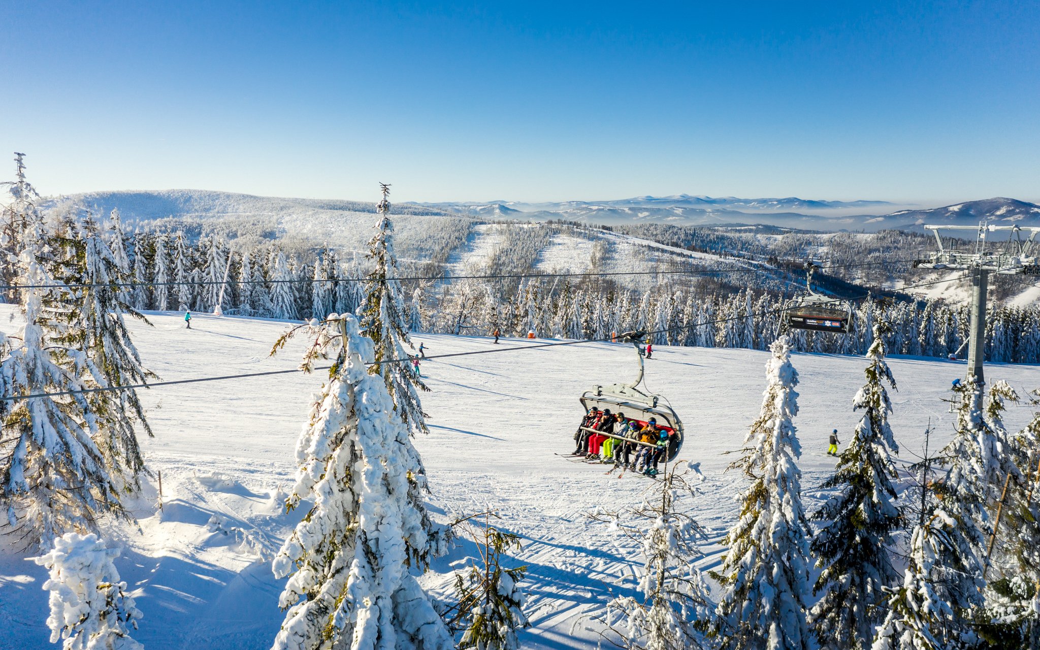 Poľské Beskydy len 2,5 km od ski areálu v Olimpia Resort & Spa *** s raňajkami, wellness a bohatým vyžitím