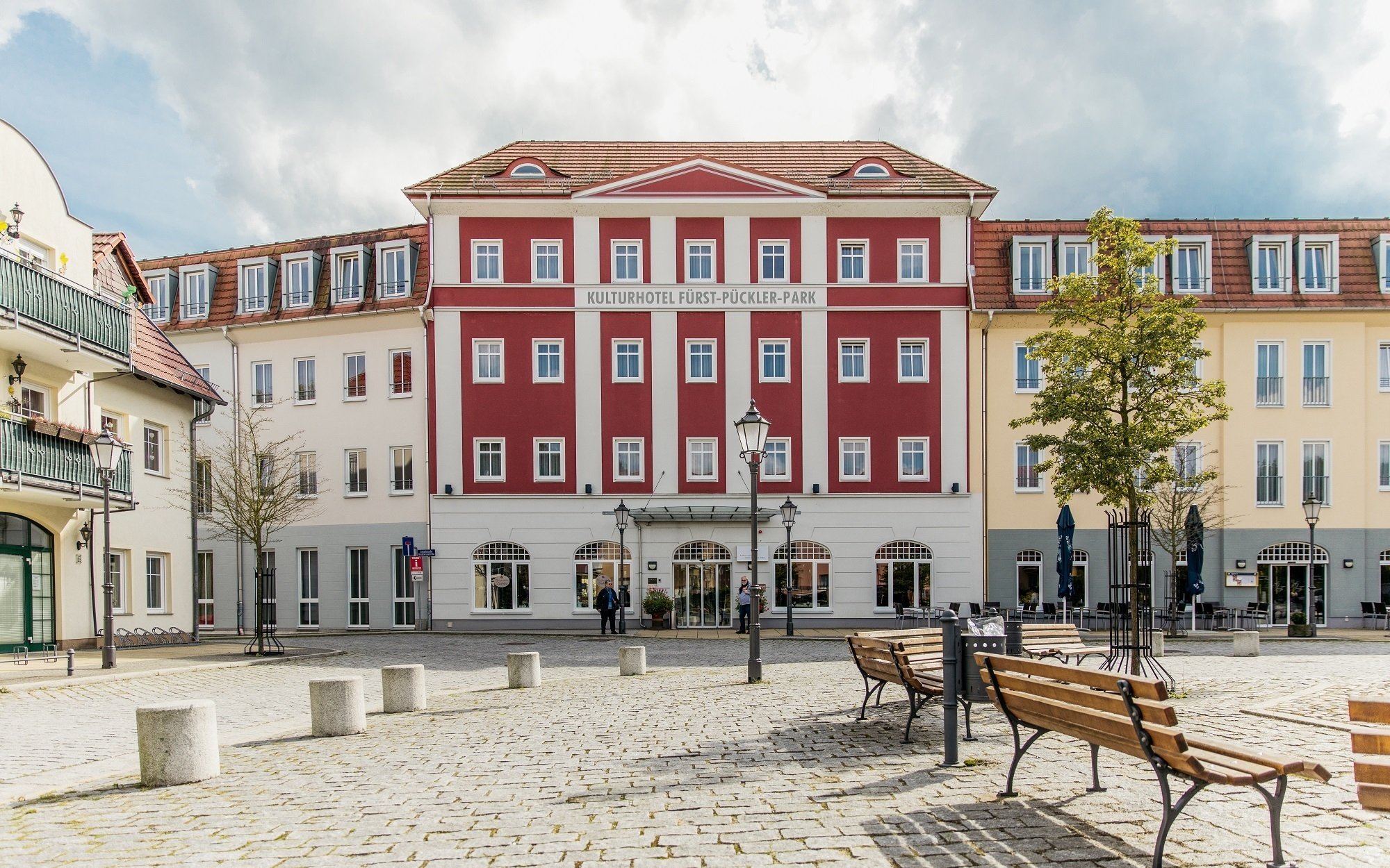 Bad Muskau pri parku UNESCO: 4* Kulturhotel Fürst Pückler Park s raňajkami a saunou + zľava na procedúry