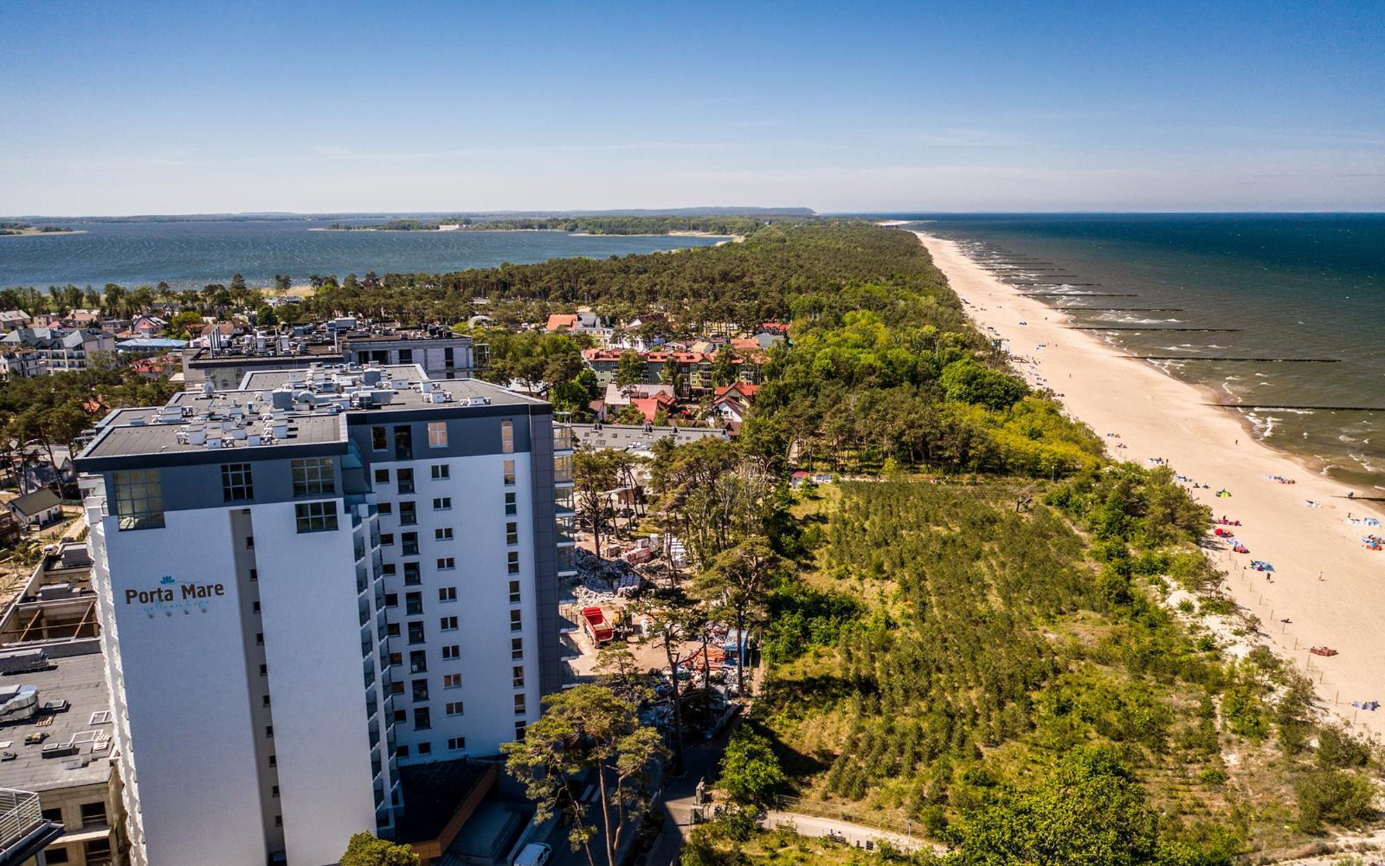 Dovolenka pri Baltskom mori v Porta Mare Active & Spa Resort *** s polpenziou a welcome drinkom + zákusok
